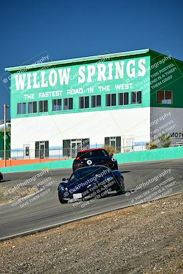 media/Oct-18-2025-Extreme Speed (Sat) [[d6d7e1fef1]]/Group 5/Session 1 (Turn 4)/